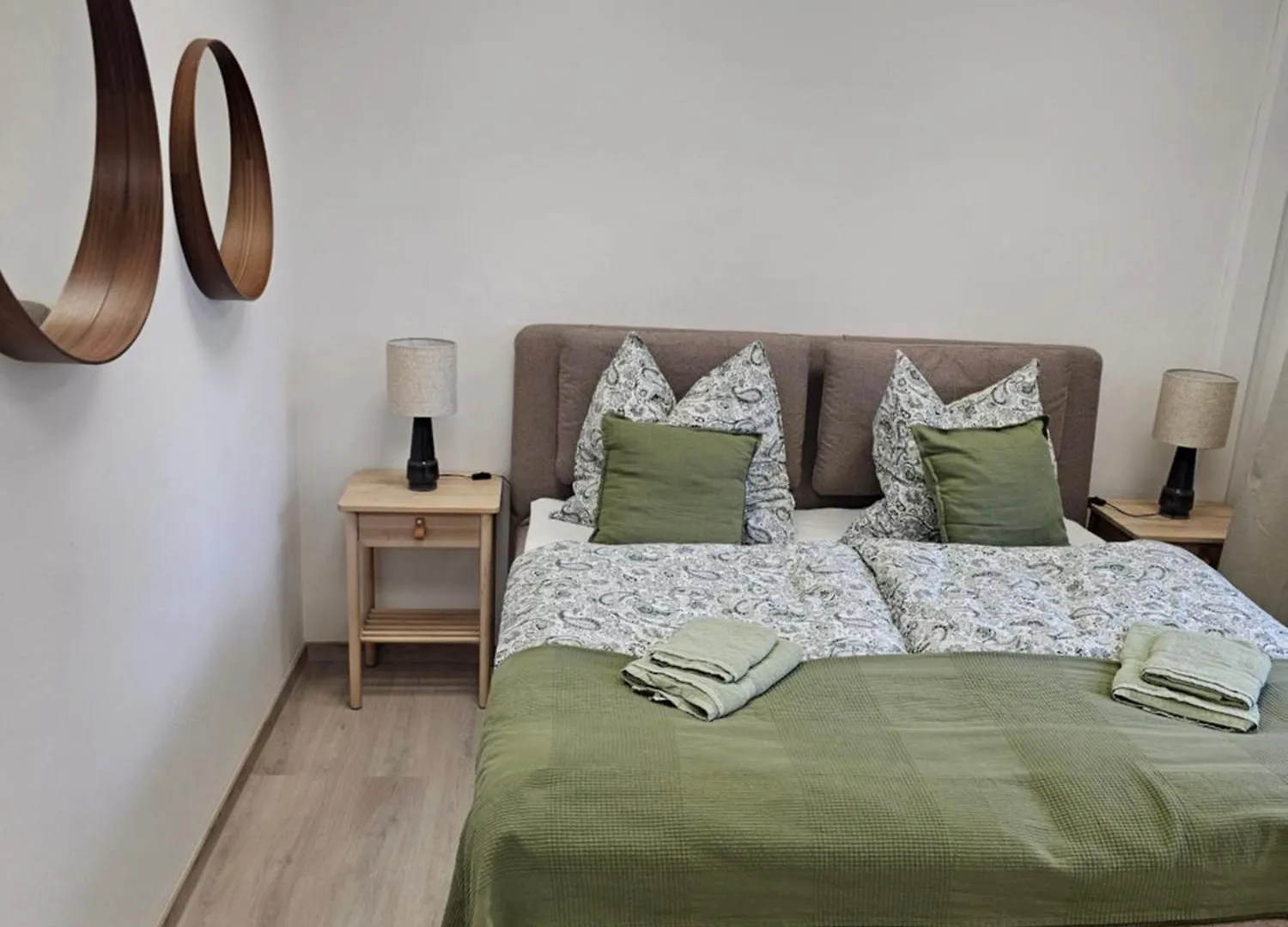 Apartment City Appartment 150 Qm Komfort Am Kurpark Bad Aibling Germany