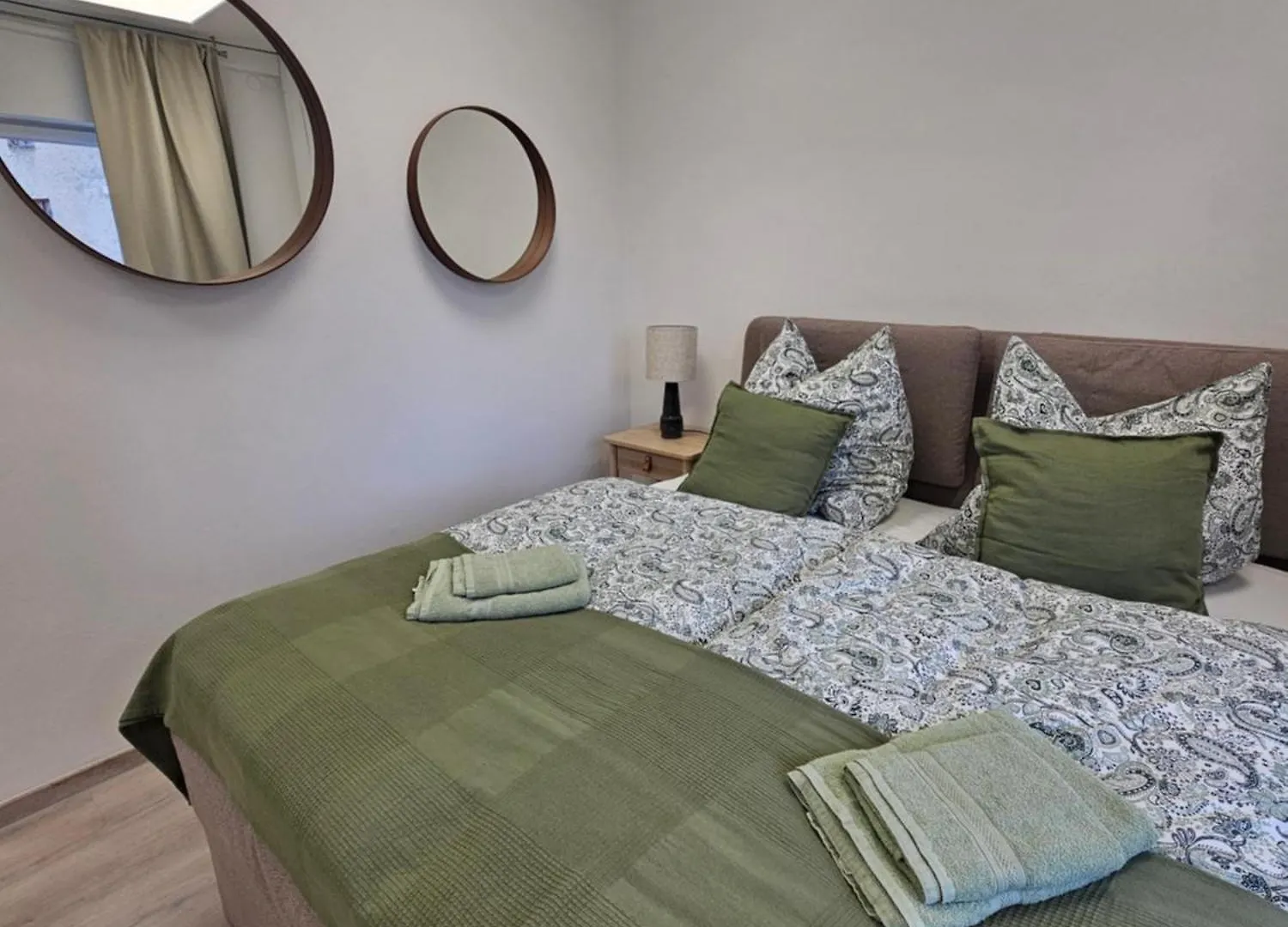 City Appartment 150 Qm Komfort Am Kurpark Bad Aibling Apartment